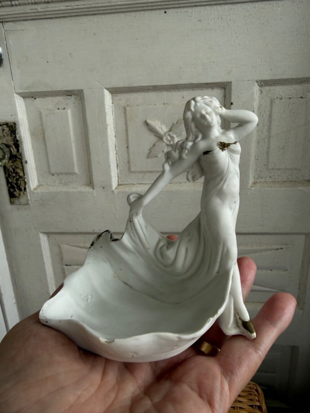 Antique 1910s Nouveau German Bisque Porcelain Maiden Flowing Dress Trinket Dish - Picture 7 of 11